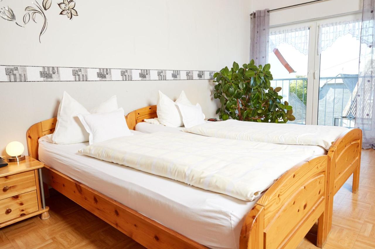 Hotel-Restaurant Maas Lutzerath Екстер'єр фото