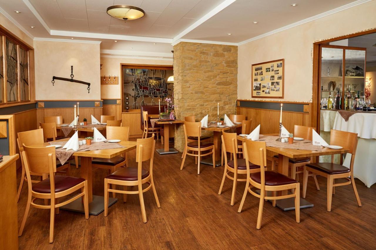 Hotel-Restaurant Maas Lutzerath Екстер'єр фото