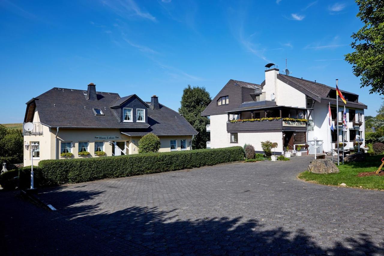 Hotel-Restaurant Maas Lutzerath Екстер'єр фото